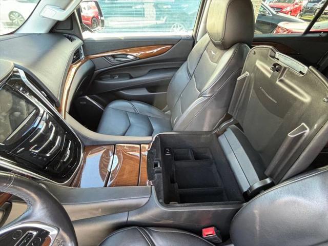 2020 Cadillac Escalade 4WD Premium Luxury