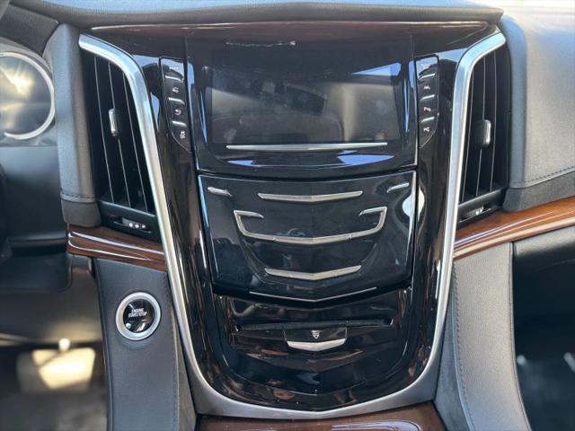2020 Cadillac Escalade 4WD Premium Luxury