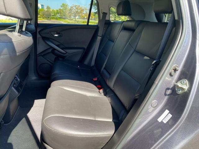 2017 Acura RDX w/AcuraWatch Plus Package