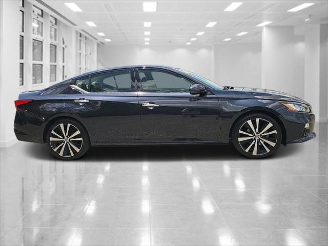 2020 Nissan Altima Platinum FWD