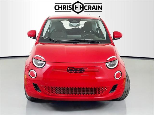 2024 Fiat 500e INSPI(RED) FWD