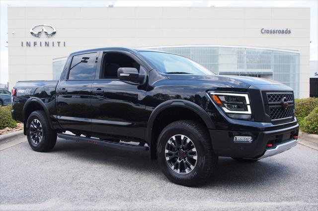2024 Nissan TITAN Crew Cab PRO-4X 4x4