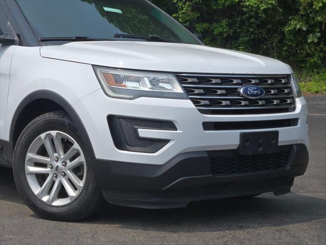 2016 Ford Explorer Base