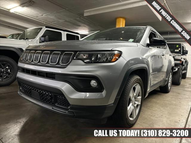 2022 Jeep Compass Latitude FWD