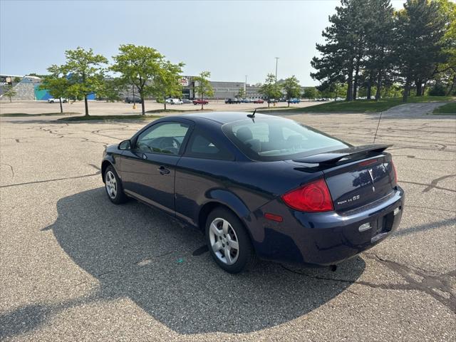 Used 2009 Pontiac G5 For Sale in Waterford Twp, MI