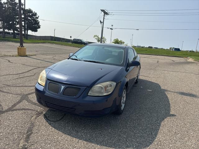 Used 2009 Pontiac G5 For Sale in Waterford Twp, MI