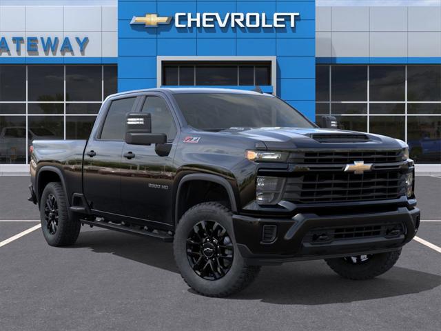 2025 Chevrolet Silverado 2500HD 4WD Crew Cab Standard Bed Custom