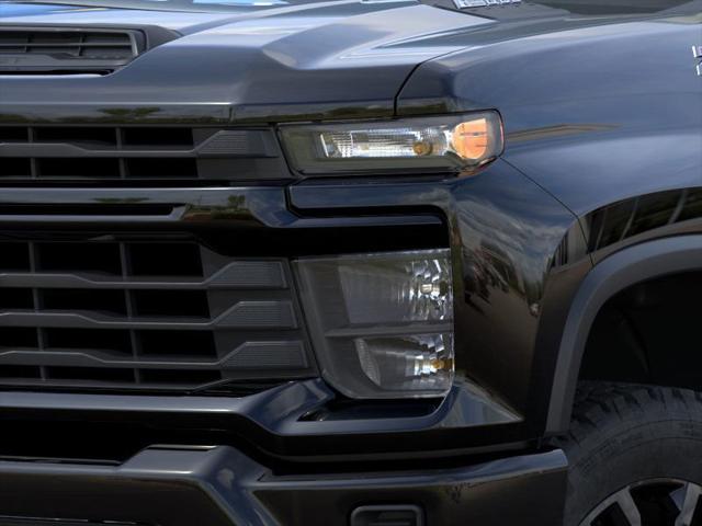 2025 Chevrolet Silverado 2500HD 4WD Crew Cab Standard Bed Custom