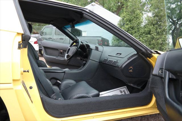1992 Chevrolet Corvette Base 2dr Hatchback