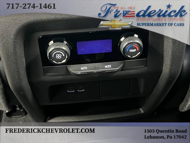 2025 Chevrolet Traverse AWD LT