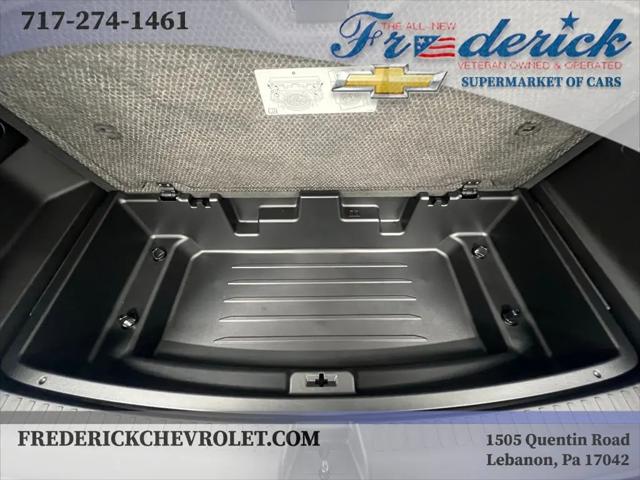 2025 Chevrolet Traverse AWD LT
