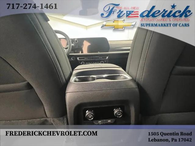 2025 Chevrolet Traverse AWD LT