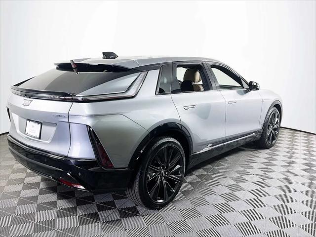 2025 Cadillac iQ Sport w/1SK