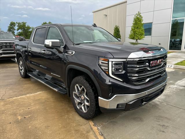 2022 GMC Sierra 1500 4WD Crew Cab Short Box SLT