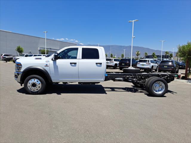 2025 RAM Ram 5500 Chassis Cab RAM 5500 TRADESMAN CHASSIS CREW CAB 4X4 84 CA 2025 RAM Ram 5500 Chassis Cab RAM 5500 TRADESMAN CHASSIS CREW CAB 4X4 84 CA