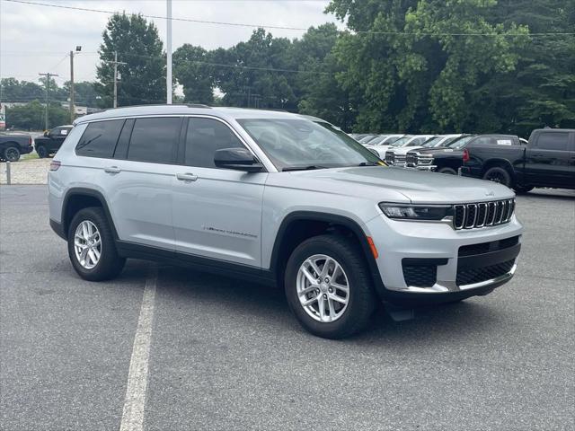 2021 Jeep Grand Cherokee L Laredo 4x2