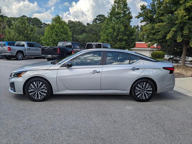 2024 Nissan Altima SV FWD