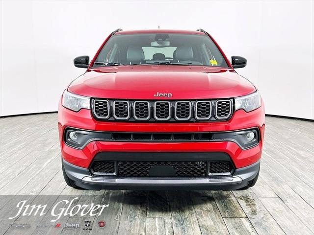 2025 Jeep Compass COMPASS LATITUDE 4X4
