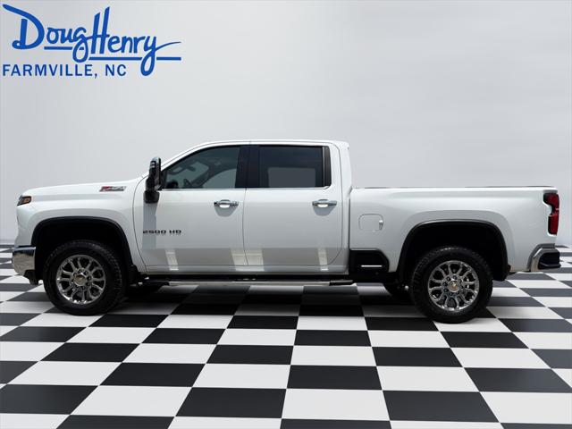 2025 Chevrolet Silverado 2500HD 4WD Crew Cab Standard Bed LTZ