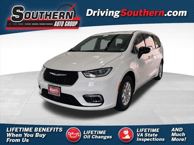 2025 Chrysler Pacifica PACIFICA SELECT