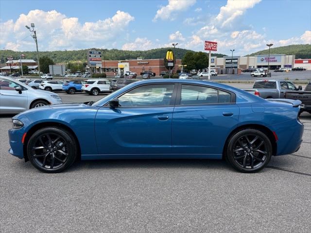 2022 Dodge Charger SXT RWD