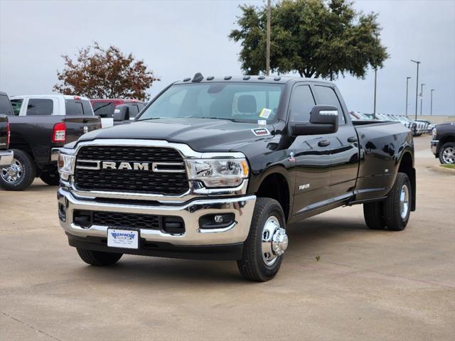 2024 RAM 3500 Big Horn Crew Cab 4x4 8 Box