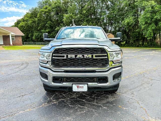 2022 RAM 2500 Tradesman Crew Cab 4x4 64 Box