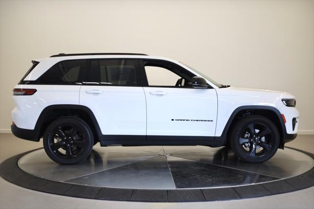 2023 Jeep Grand Cherokee Altitude 4x4