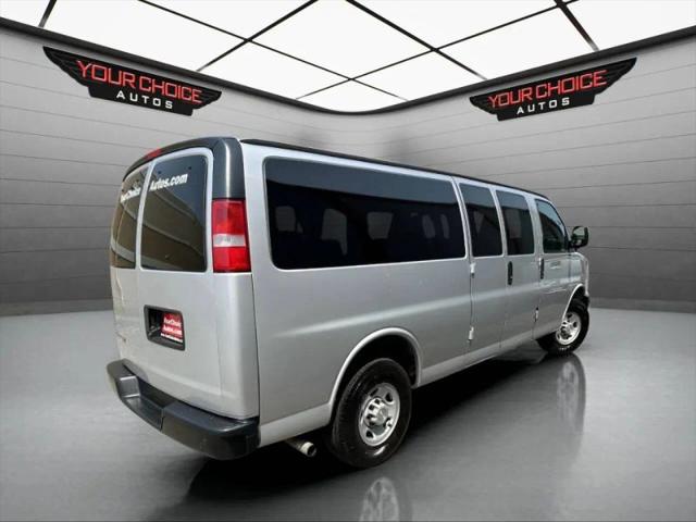 2020 Chevrolet Express Passenger RWD 3500 Extended Wheelbase LS