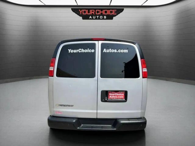 2020 Chevrolet Express Passenger RWD 3500 Extended Wheelbase LS