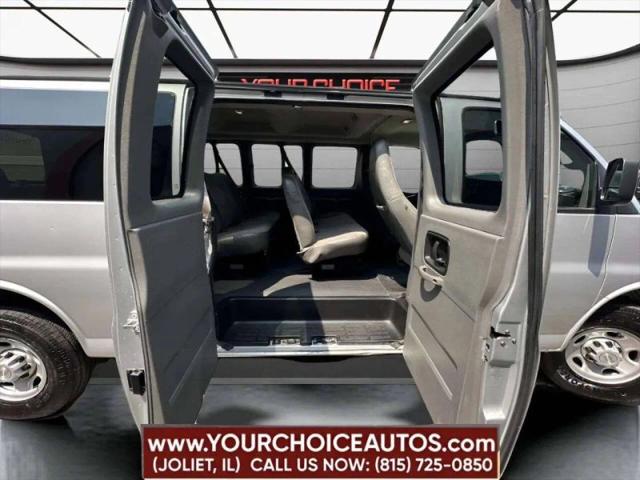 2020 Chevrolet Express Passenger RWD 3500 Extended Wheelbase LS