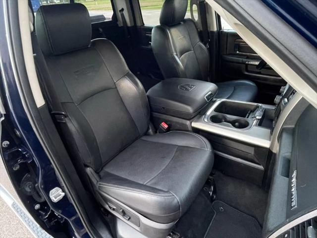 2017 Ram 3500 Laramie Crew Cab 4x4 8' Box