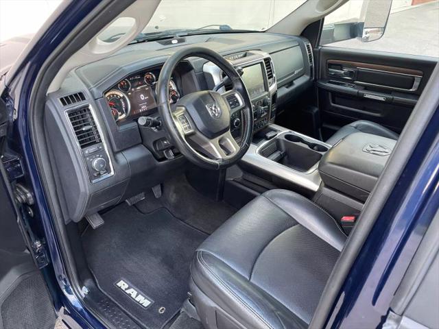 2017 Ram 3500 Laramie Crew Cab 4x4 8' Box