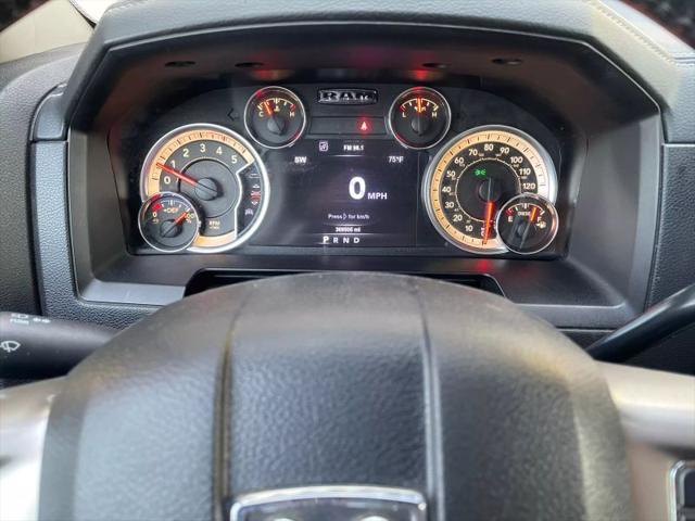 2017 Ram 3500 Laramie Crew Cab 4x4 8' Box