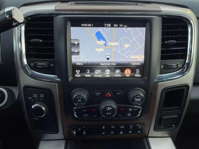 2017 Ram 3500 Laramie Crew Cab 4x4 8' Box