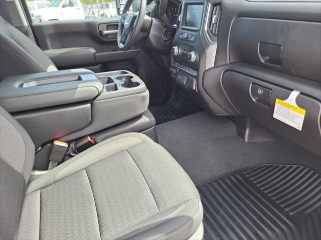 2024 GMC Sierra 2500HD 4WD Crew Cab Standard Bed Pro