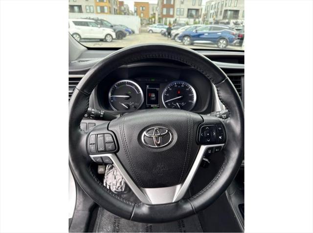2017 Toyota Highlander Hybrid Limited