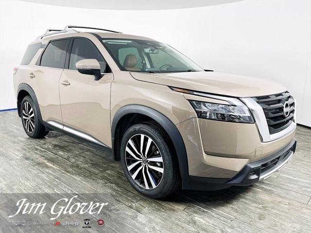 2024 Nissan Pathfinder Platinum FWD