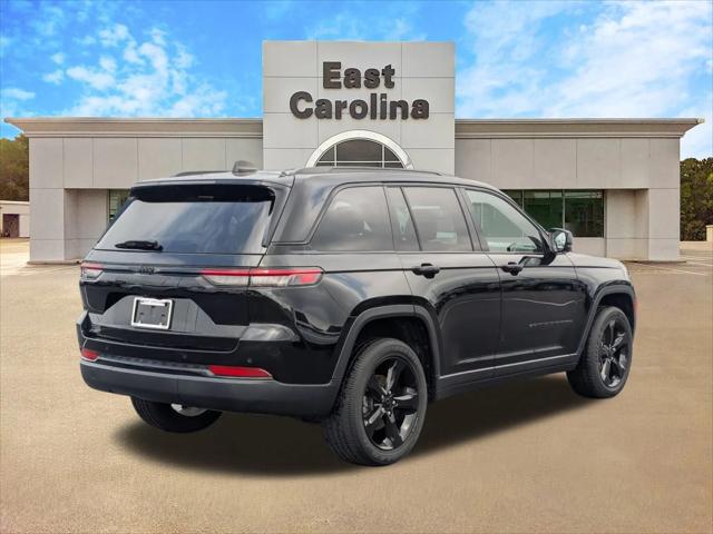 2022 Jeep Grand Cherokee Altitude 4x2