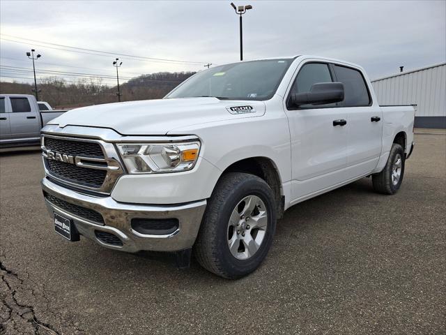 2023 RAM 1500 Tradesman Crew Cab 4x4 57 Box
