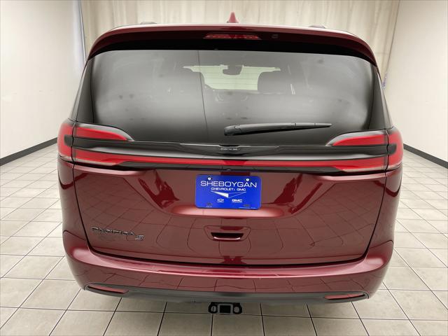 2021 Chrysler Pacifica Touring