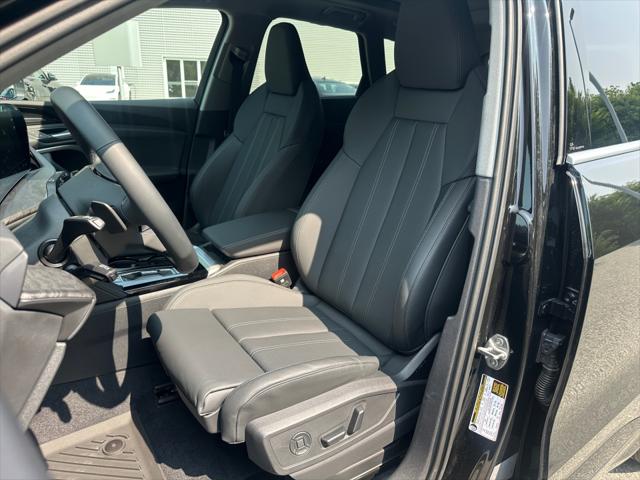 2025 Audi Q5 Premium Plus
