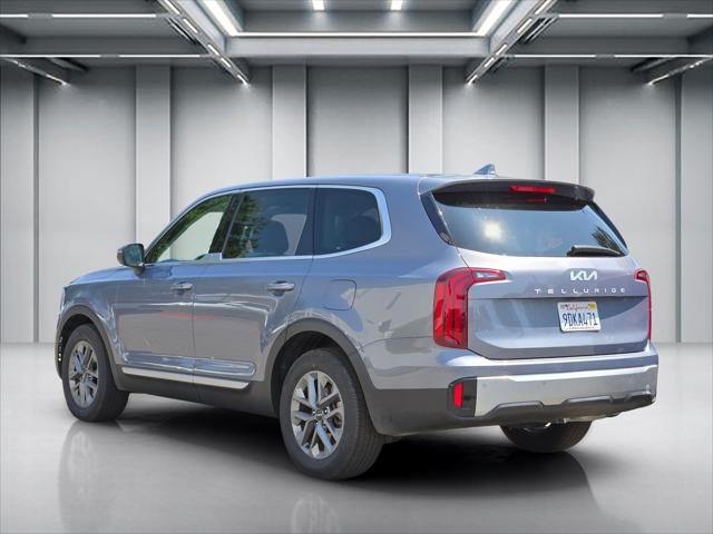 2023 Kia Telluride LX