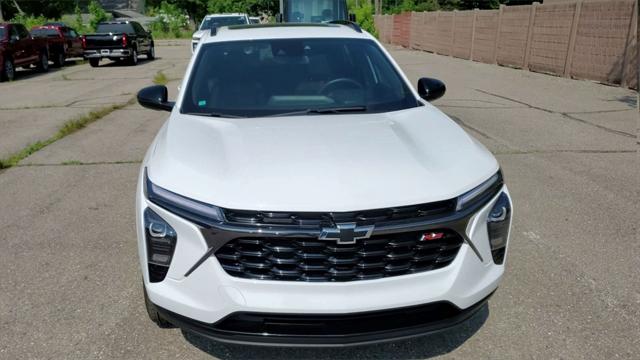 Used 2024 Chevrolet Trax For Sale in Waterford Twp, MI