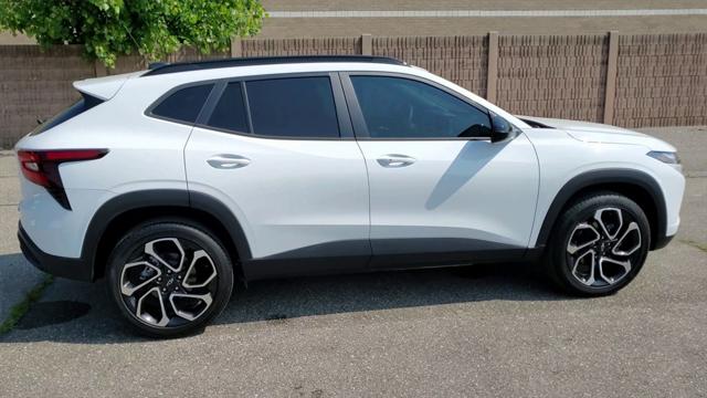 Used 2024 Chevrolet Trax For Sale in Waterford Twp, MI