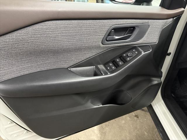 2023 Nissan Rogue S Intelligent AWD