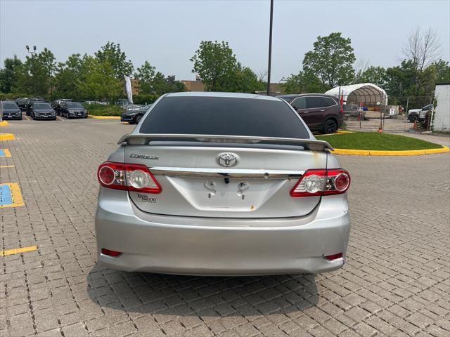 Corolla CE