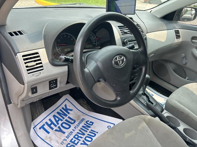 Corolla CE