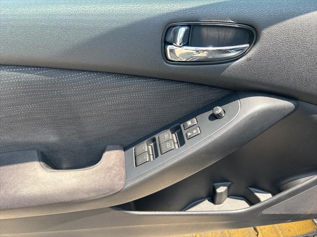Altima S