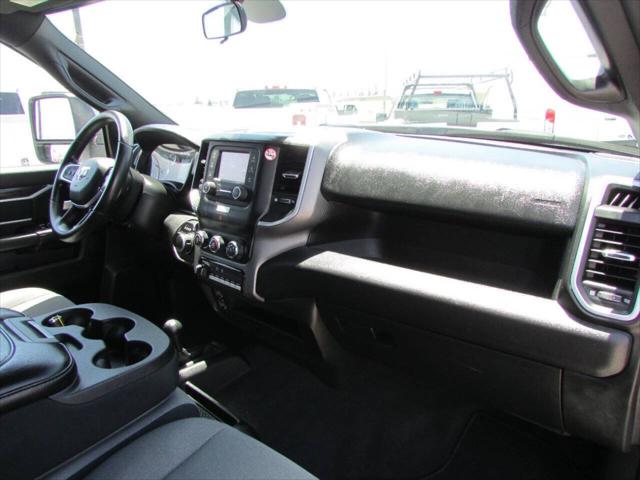 2024 Ram 3500 Tradesman/SLT/Laramie/Limited